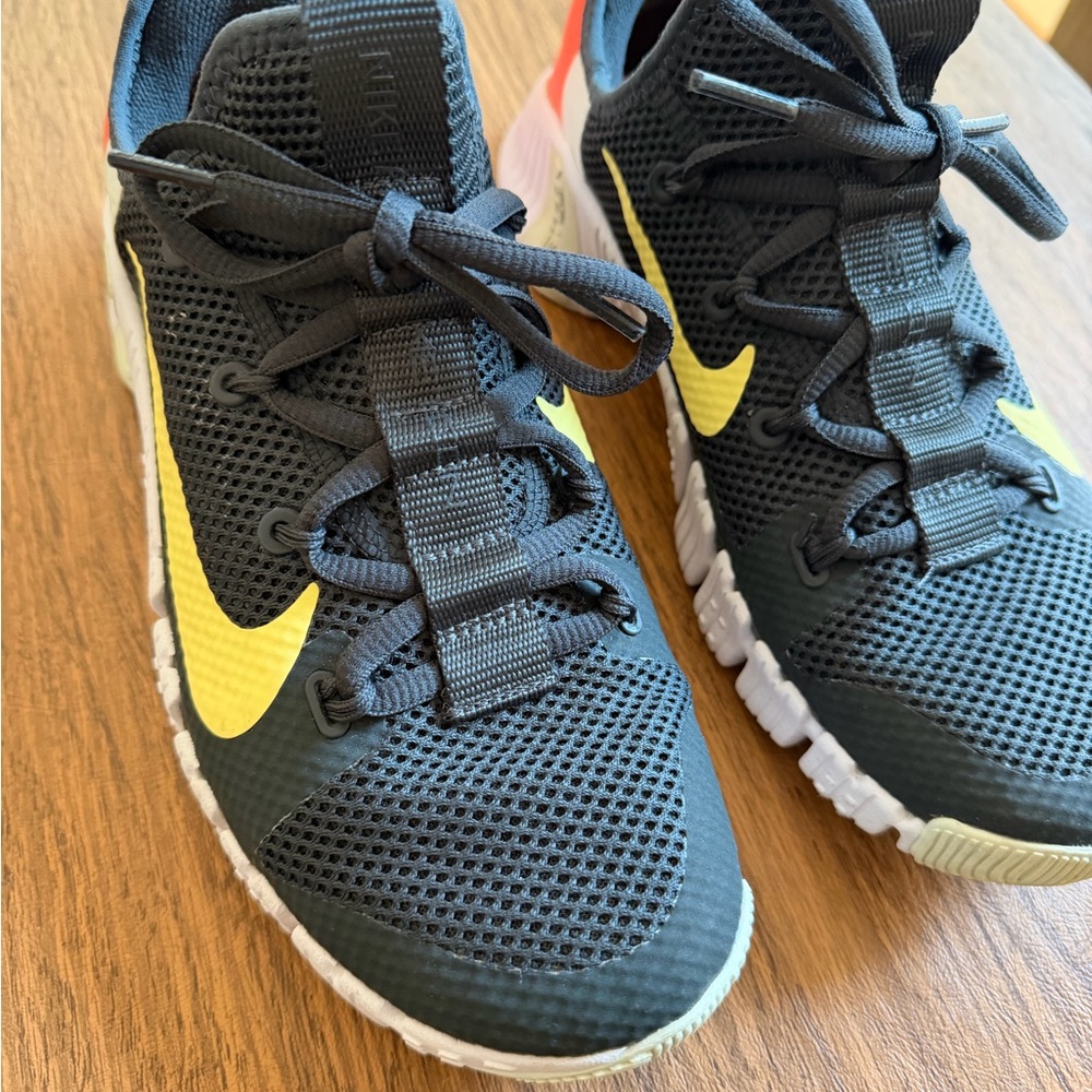 Nike Metcon Women’s Training Shoes - Picture 8 of 10